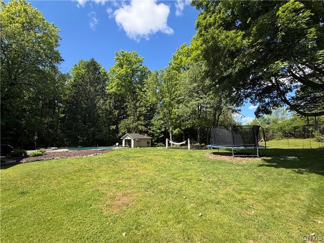 5107 Harris Road, Onondaga, NY 13031