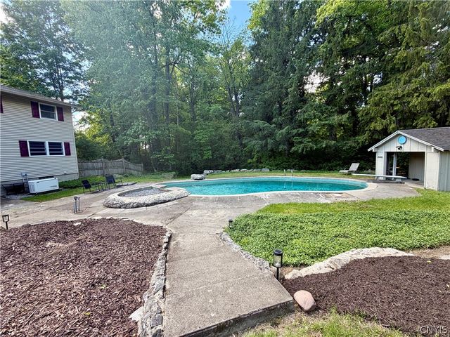 5107 Harris Road, Onondaga, NY 13031