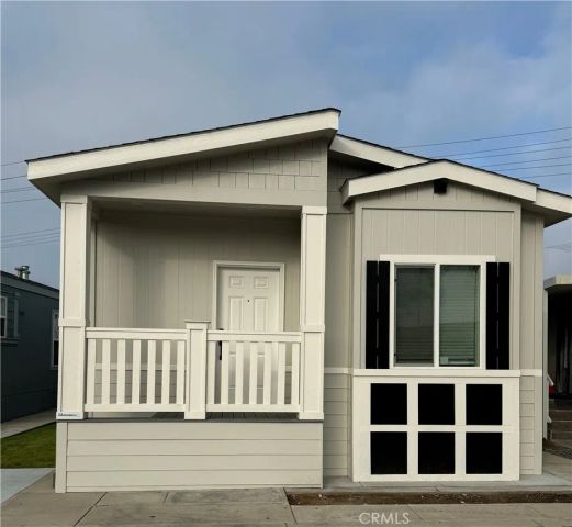 2627 La Palma, Anaheim, CA 92806