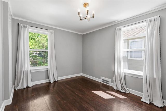 1124 W 77TH Street, Kansas City, MO 64114