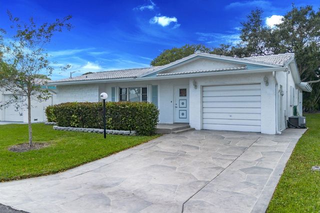 1141 NW 90th Way, Plantation, FL 33322