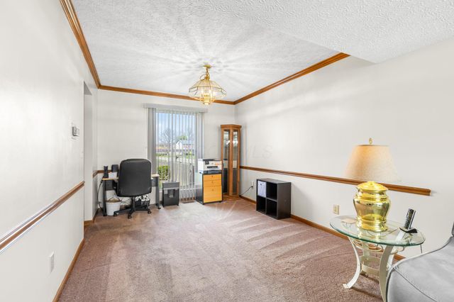 530 Tall Oaks Drive, Gahanna, OH 43230