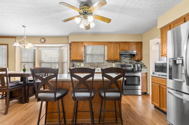 530 Tall Oaks Drive, Gahanna, OH 43230