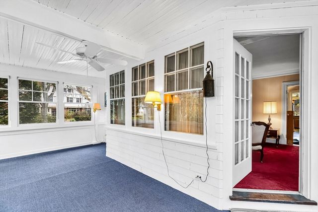 154 Madison Ave, Holyoke, MA 01040