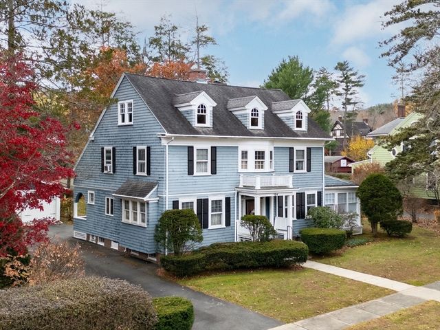 154 Madison Ave, Holyoke, MA 01040