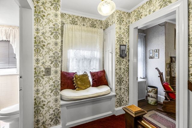 154 Madison Ave, Holyoke, MA 01040