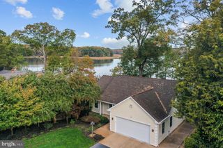 32 DOBE POINT RD, Stafford, VA 22554