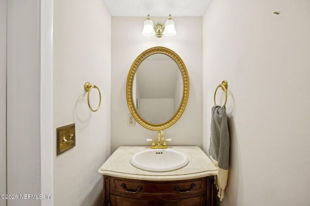 4358 TIMUQUANA Road 214, Jacksonville, FL 32210