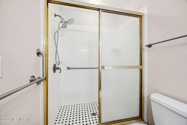 4358 TIMUQUANA Road 214, Jacksonville, FL 32210