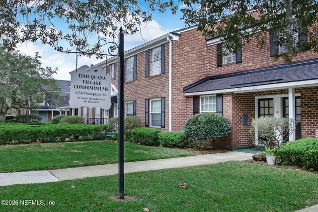 4358 TIMUQUANA Road 214, Jacksonville, FL 32210