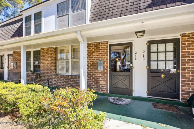 4358 TIMUQUANA Road 214, Jacksonville, FL 32210