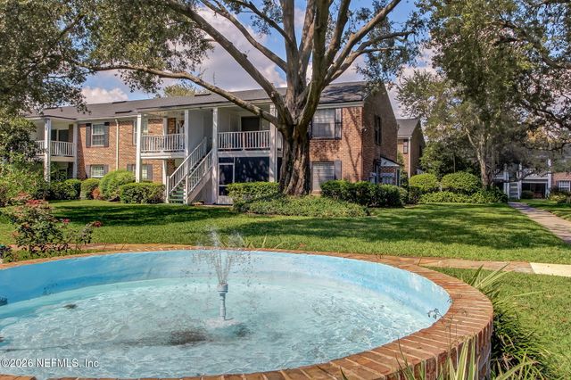 4358 TIMUQUANA Road 214, Jacksonville, FL 32210