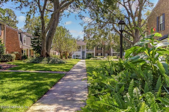 4358 TIMUQUANA Road 214, Jacksonville, FL 32210