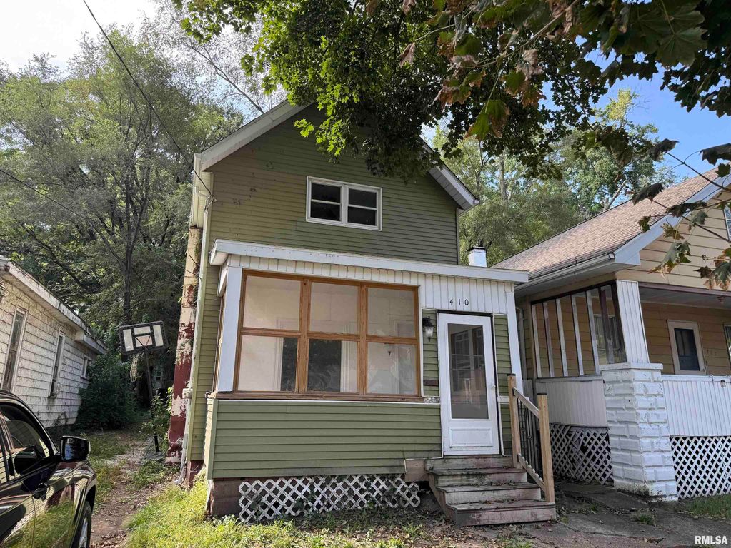 410 E THRUSH Avenue, Peoria, IL 61603