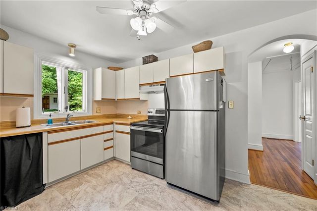 822 Bellview Street, Winston-salem, NC 27103