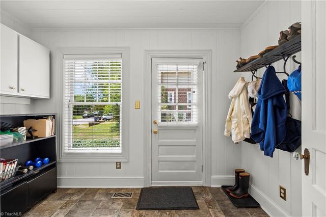 822 Bellview Street, Winston-salem, NC 27103