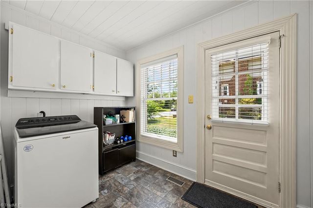 822 Bellview Street, Winston-salem, NC 27103