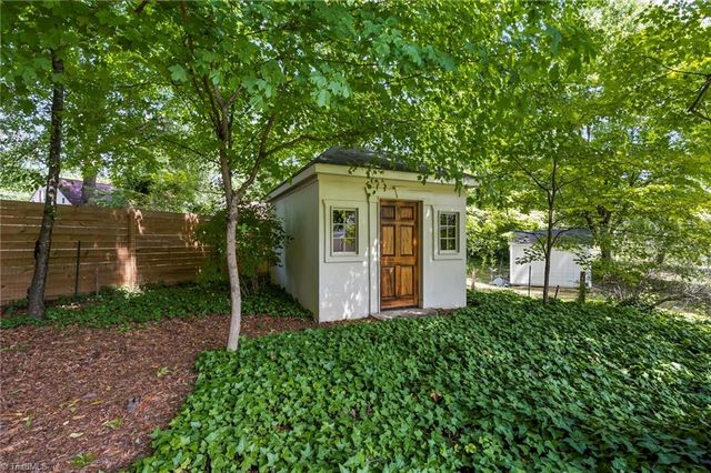 822 Bellview Street, Winston-salem, NC 27103