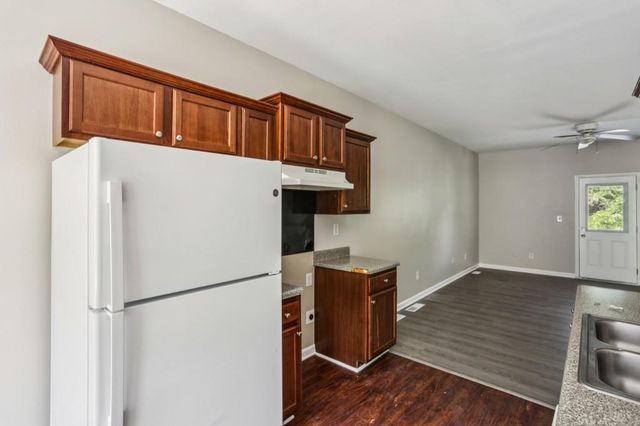 740 Prince Place, Atlanta, GA 30318