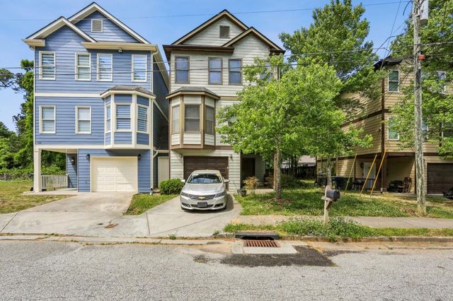 740 Prince Place, Atlanta, GA 30318