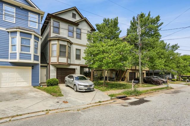 740 Prince Place, Atlanta, GA 30318