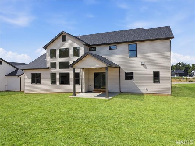 133 Stone Canyon Boulevard, Foristell, MO 63348