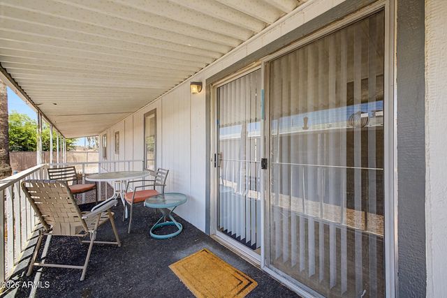 652 S Ellsworth Road 34, Mesa, AZ 85208