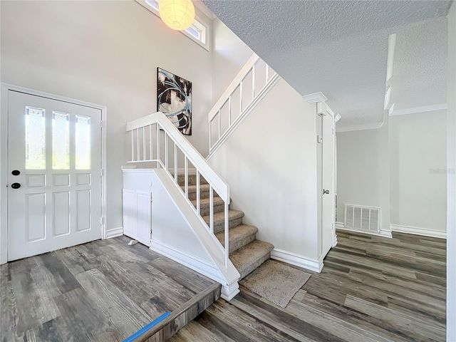 1040 WAVERLY DRIVE, Longwood, FL 32750