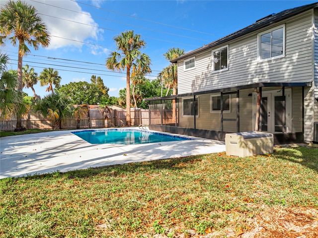 1040 WAVERLY DRIVE, Longwood, FL 32750