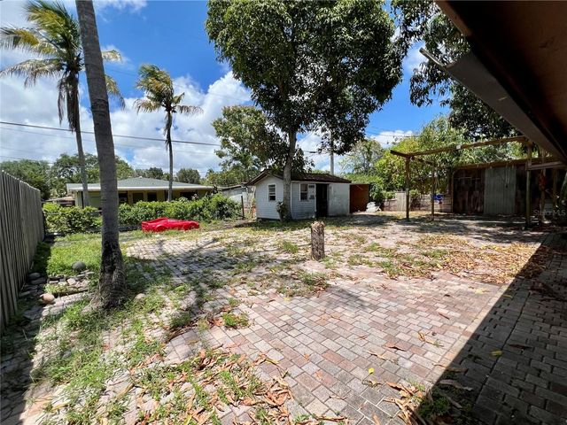 845 NW 130TH STREET, North Miami, FL 33168