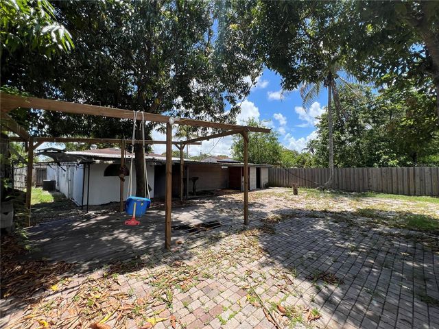 845 NW 130TH STREET, North Miami, FL 33168