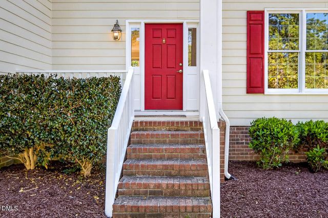 104 Callard Run, Chapel Hill, NC 27514