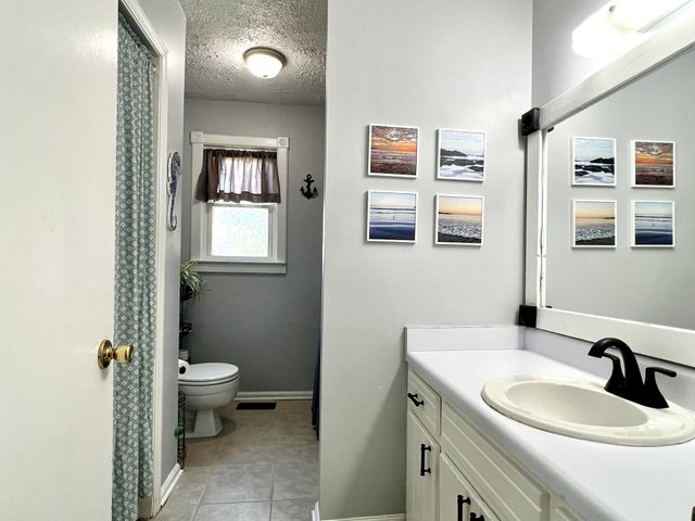 618 Coble Cir, Shelbyville, TN 37160