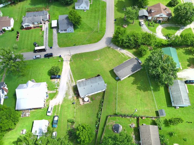 618 Coble Cir, Shelbyville, TN 37160