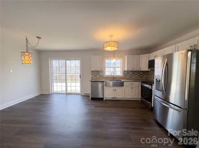 1710 Oak Park Court, Iron Station, NC 28080