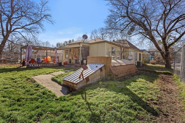 316 N Washington Street, Farmersville, TX 75442