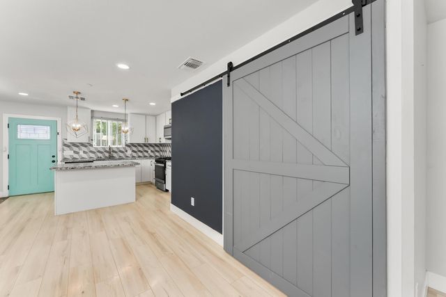 5060 Mendocino Blvd, Sacramento, CA 95820