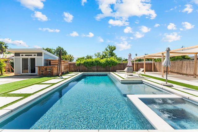 5060 Mendocino Blvd, Sacramento, CA 95820