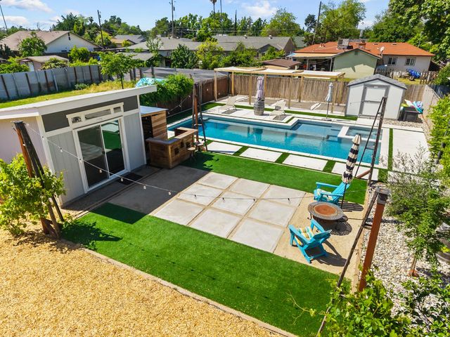 5060 Mendocino Blvd, Sacramento, CA 95820