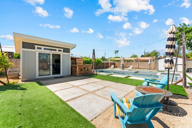 5060 Mendocino Blvd, Sacramento, CA 95820