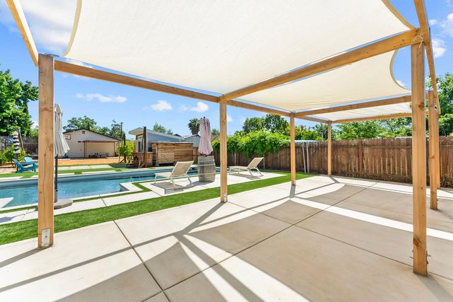 5060 Mendocino Blvd, Sacramento, CA 95820