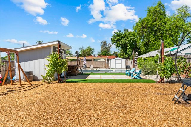 5060 Mendocino Blvd, Sacramento, CA 95820