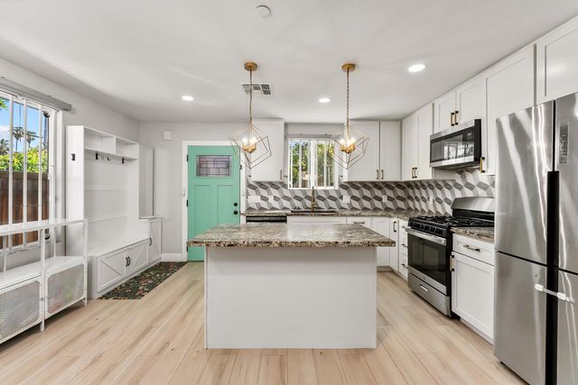 5060 Mendocino Blvd, Sacramento, CA 95820