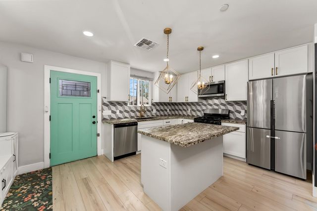 5060 Mendocino Blvd, Sacramento, CA 95820