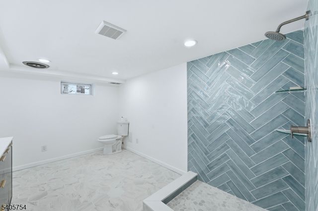 1666 Hamburg Tpke, Wayne Twp., NJ 07470