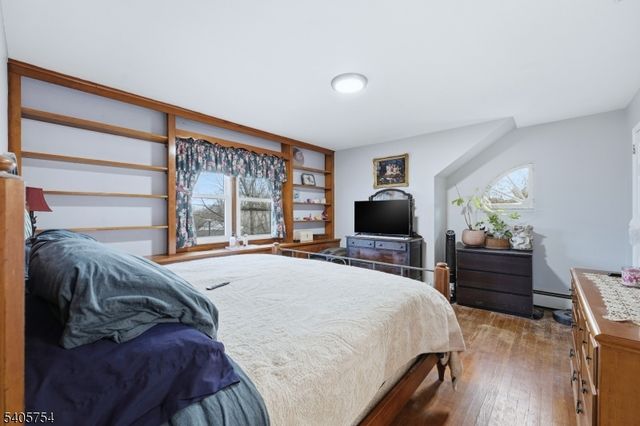 1666 Hamburg Tpke, Wayne Twp., NJ 07470