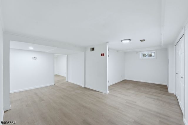 1666 Hamburg Tpke, Wayne Twp., NJ 07470