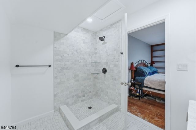 1666 Hamburg Tpke, Wayne Twp., NJ 07470