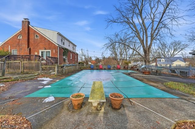 1666 Hamburg Tpke, Wayne Twp., NJ 07470