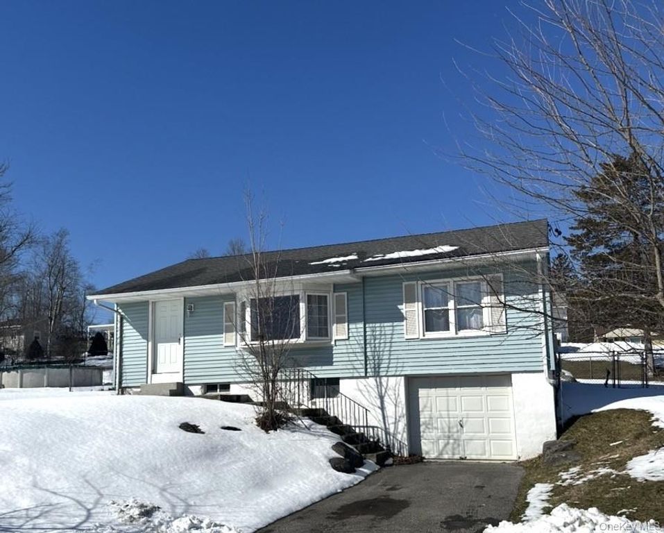 12 Bruce Street, Newburgh, NY 12550